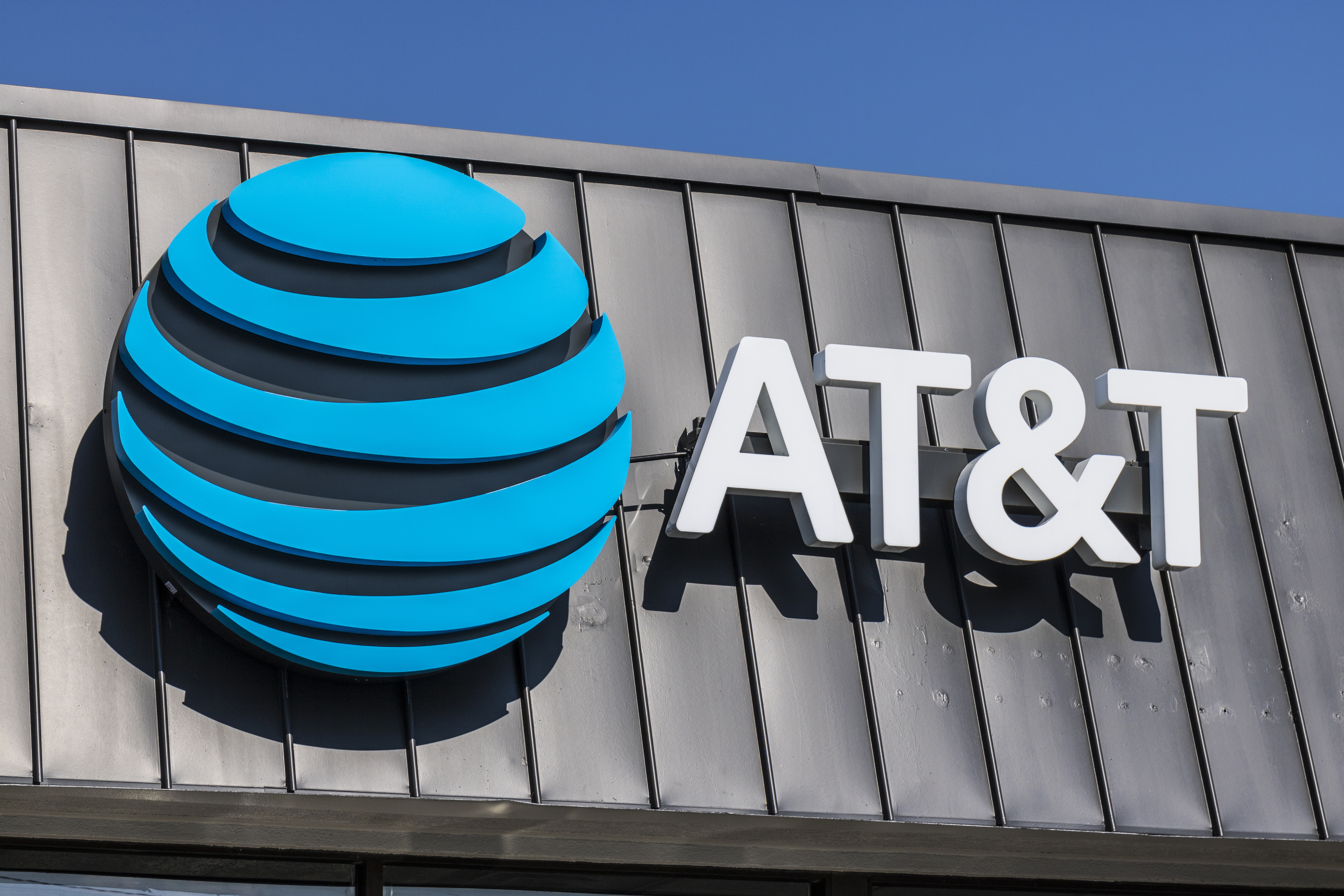 【股票股指】美國電話電報公司 AT&T:高股息,高負債